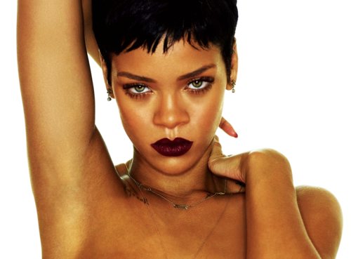 Rihanna, poupée des Illuminatis