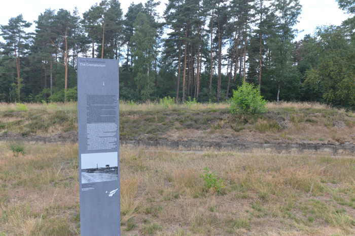 Emplacement du crématoire — Camp de concentration de Bergen-Belsen — Bergen-Belsen