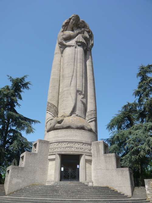 Vierge monumentale de Miribel