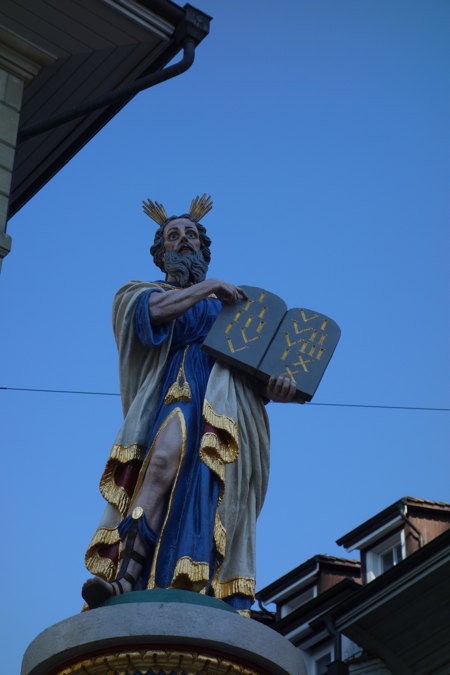 Statue de Moïse — Parvis de la Collégiale St Vincent - Bern