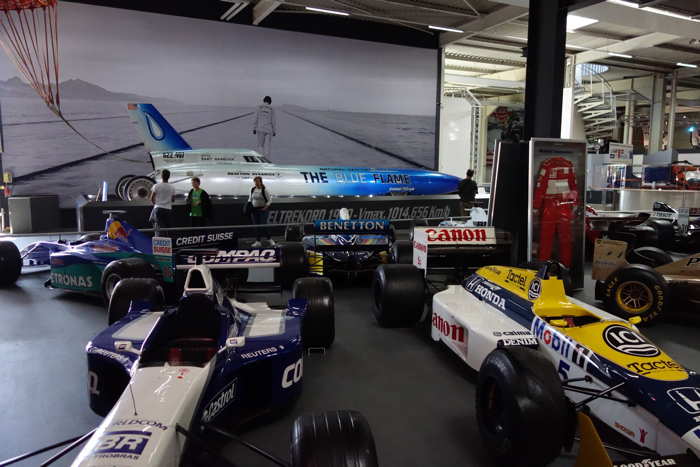 Véhicule terrestre supersonique "The Blue Flame" - Musée technique - Sinsheim (D)