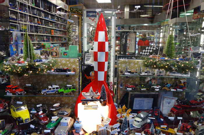 — Magasin maquettes et modèles réduits — Aachen/Aix-La-Chapelle —
