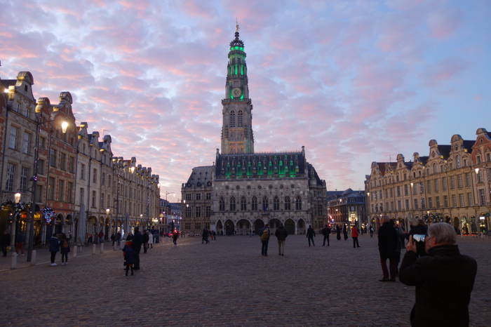 Beffroi et Place des héros - Arras