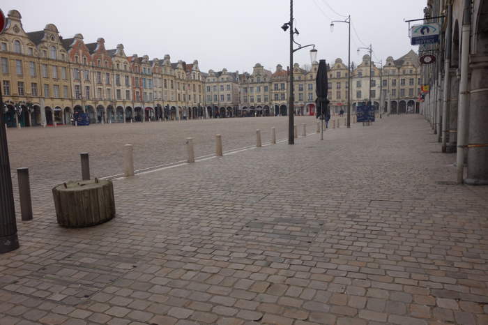 — Beffroi et Place des héros - Arras —