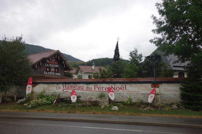 — Hameau du Père Noël — Saint Blaise (Haute-Savoie) —