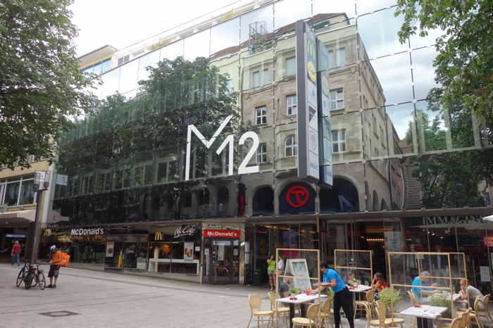 — Magasin Teufel Marienstrasse — Stuttgart —