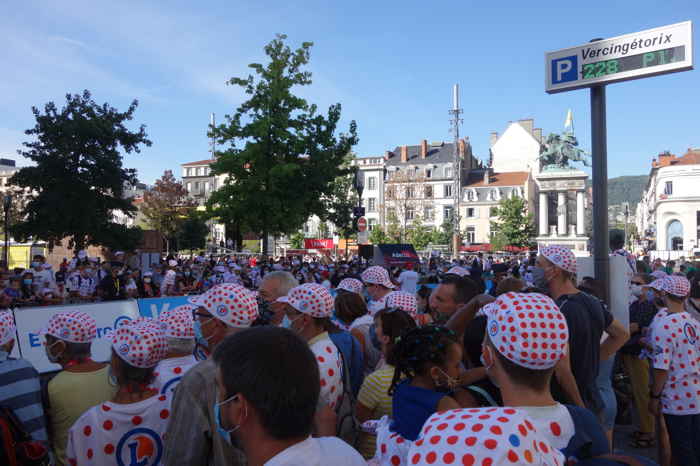 — Caravane Tour de France: Place de Jaude — Clermont-Fd —