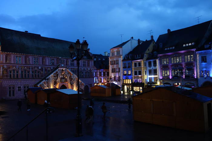 — Marché de Noël et Mairie — Mulhouse —