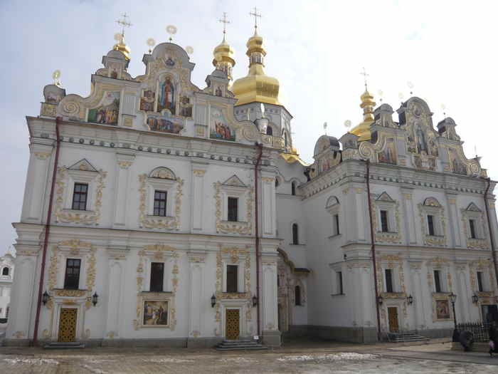 — Eglise Orthodoxe - Kiev - (Ukraine) —