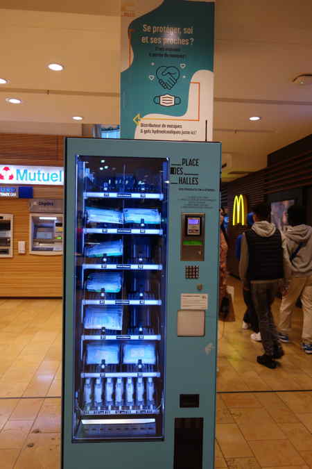 Distributeurs de masques — Gare de Strasbourg 