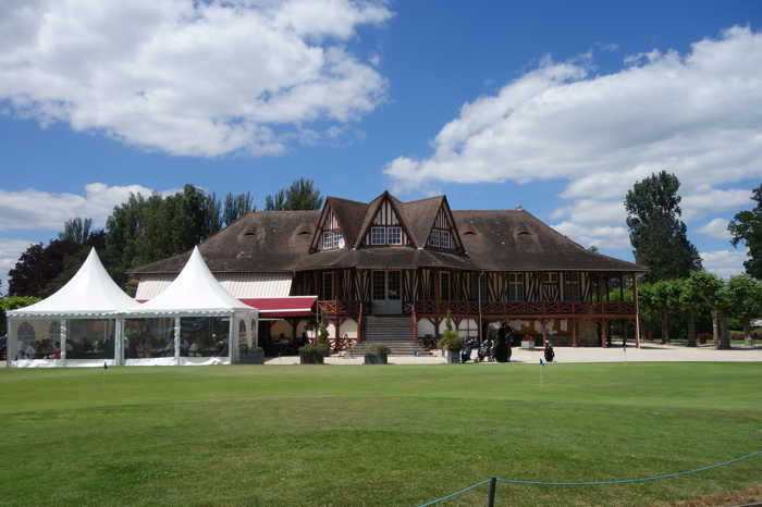 — Restaurant et Bar du Golf du Sporting Club de Vichy — Vichy —