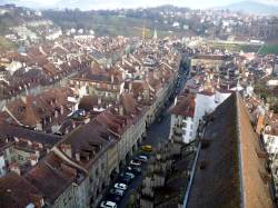 — Vue panoramique prise depuis la tour de la cathédrale — Berne (CH) —