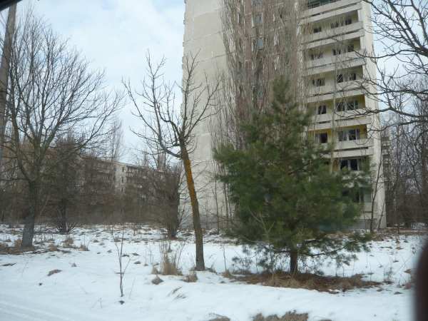 - Bâtiments dans la ville de Prypiat  -