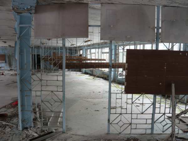 - Bâtiments d'école dans la ville de Prypiat  -