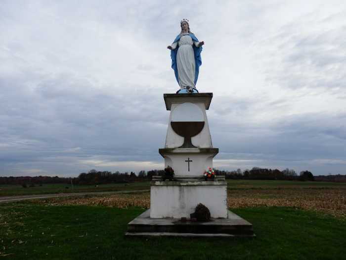 — Santuaire marial en bord de chemin - Territoire de Belfort —