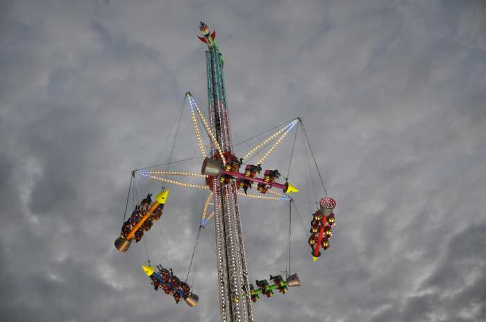 — Attraction foraine "Rocket" - Kasernenareal - 541e foire - Bâle/Basel —