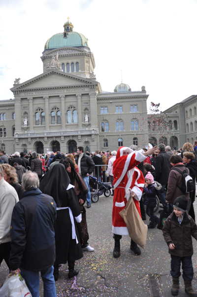 — Carnaval de Berne - Bundesplatz - Berne —