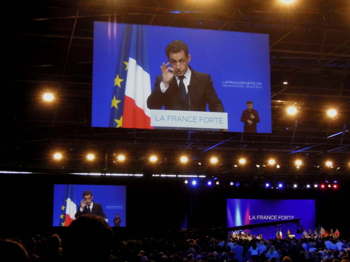 Meeting et discours de Nicolas Sarkozy à CLermont_Ferrand le 28 Avril 2012