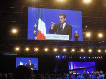 Meeting et discours de Nicolas Sarkozy à CLermont_Ferrand le 28 Avril 2012