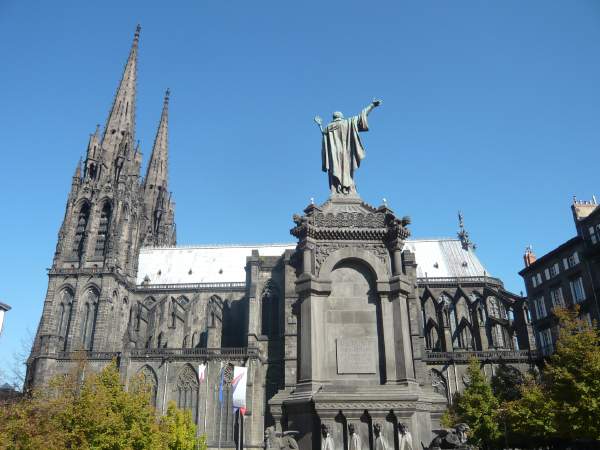 Cathédrale "Notre Dame de L'Assomption" — Clermont-Ferrand