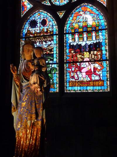 Vitrail de l'Apocalypse cathédrale de Clermont-Fd