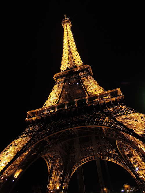 — Tour Eiffel en nocturne — Paris —