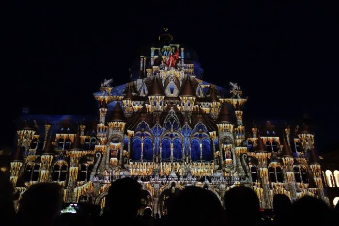 — 3e Session: Son et lumières sur le Bundesrat (Conseil fédéral) — Bern/Berne —