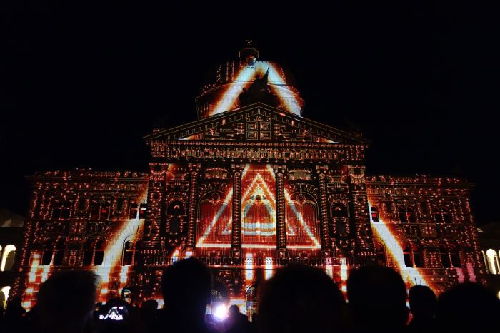 — 3e Session: Son et lumières sur le Bundesrat (Conseil fédéral) — Bern/Berne —