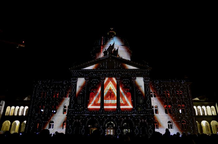 — 3e Session: Son et lumières sur le Bundesrat (Conseil fédéral) — Bern/Berne —