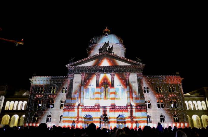 — 3e Session: Son et lumières sur le Bundesrat (Conseil fédéral) — Bern/Berne —