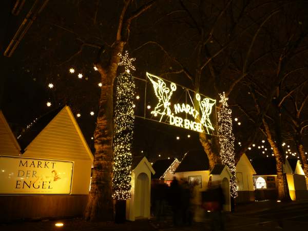 Marché de Noël en centre ville de Cologne