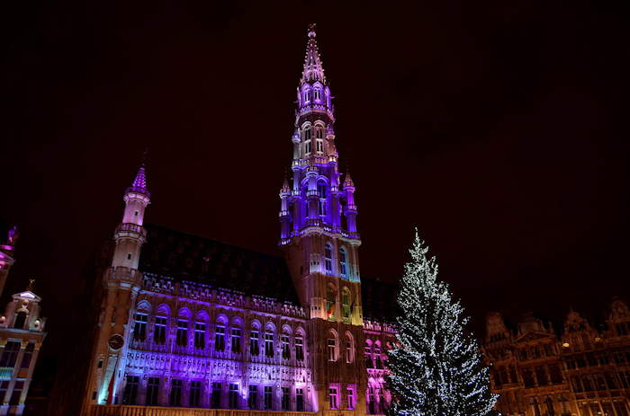 — Illuminations sur la Grand-Place — Bruxelles —