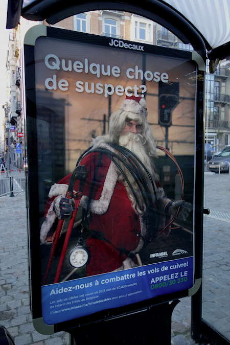 — Publicité abri-bus — Bruxelles —