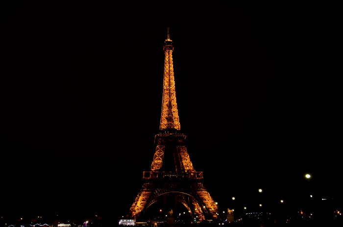 — Tour Eiffel photographiée depuis le Trocadero — Paris —