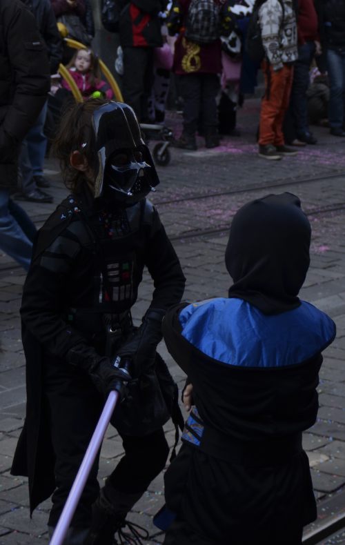 — Dark Vador... Enfant costumé au Carnaval — Bern/Berne —