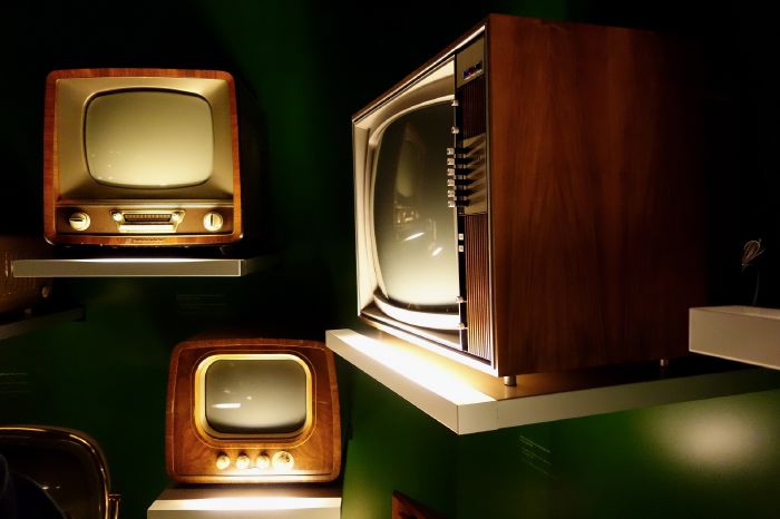 — Postes TV — Musée de la Communication — Berne —