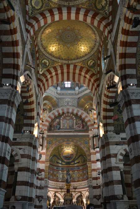 — Basilique Notre-Dame de la Garde — Marseille —