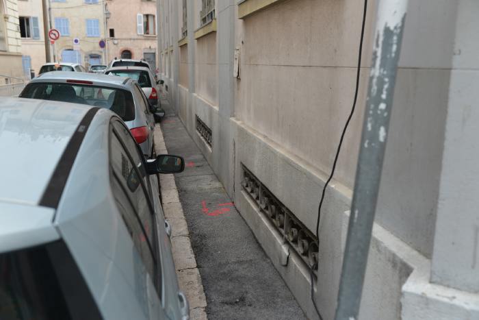 — Anciennes Halles municipales — Toulon —