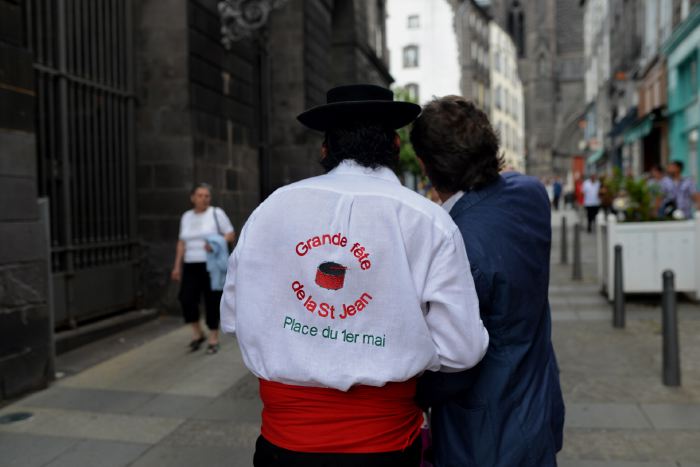 — Groupe Folklorique Portugais devant la Mairie - Clermont-Ferrand —