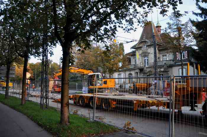 — Travaux sur la Thunstrasse devant l'ambassade du Vatican — Berne —