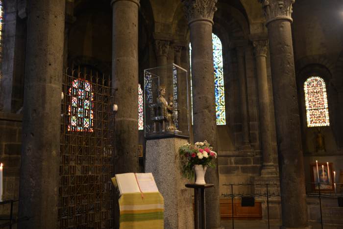 Vierge noire à l'enfant