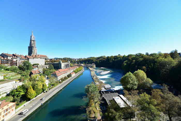 — Vue panoramique sur l'Aar — Bern/Berne —