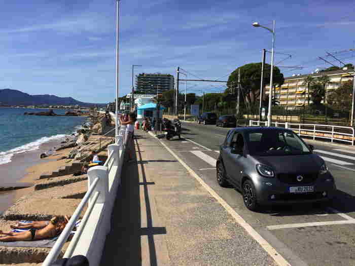 Boulevard en bord de mer - Cannes