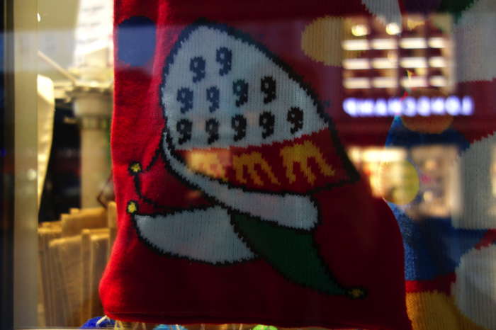 — Bonnet décoré du blason de Cologne — Cologne —