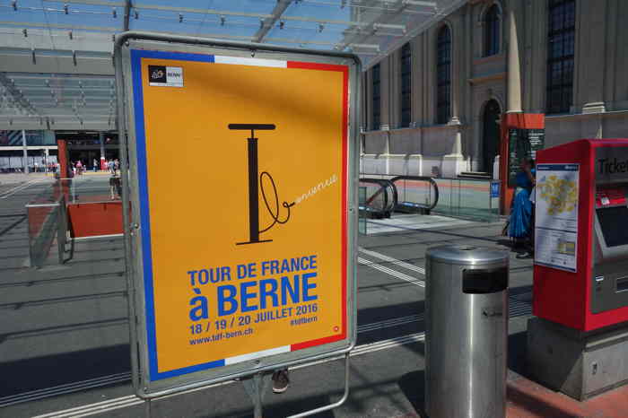 Annonce du passage du Tour de France — Gare routière — Bern/Berne