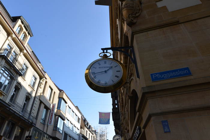 — Horloge de bijouterie — Bâle/Basel —