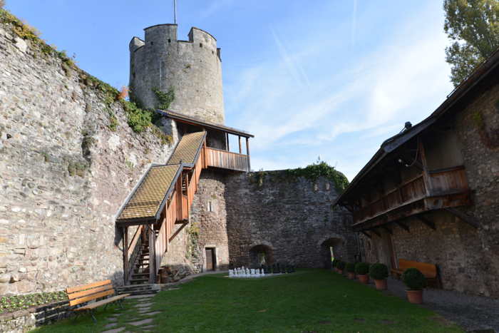 Echiquier géant en bord du lac Léman à Tour-de-Peilz — Tour-de-Peilz (CH)