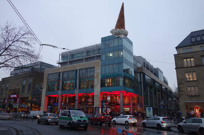 Arcade Neumarkt vue de jour — Cologne/Köln