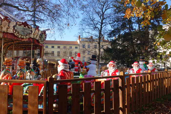 Marché de Noël - Place Carnot — Lyon