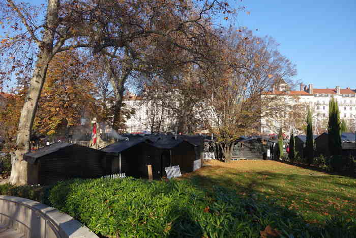 Marché de Noël - Place Carnot — Lyon